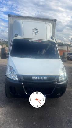 IVECO DAILY 35S14 CHASSI CABINE TURBO INTERCOOLER DIESEL 2P MANUAL IVECO DAILY 35S14 CHASSI CABINE TURBO INTERCOOLER DIESEL 2P MANUAL